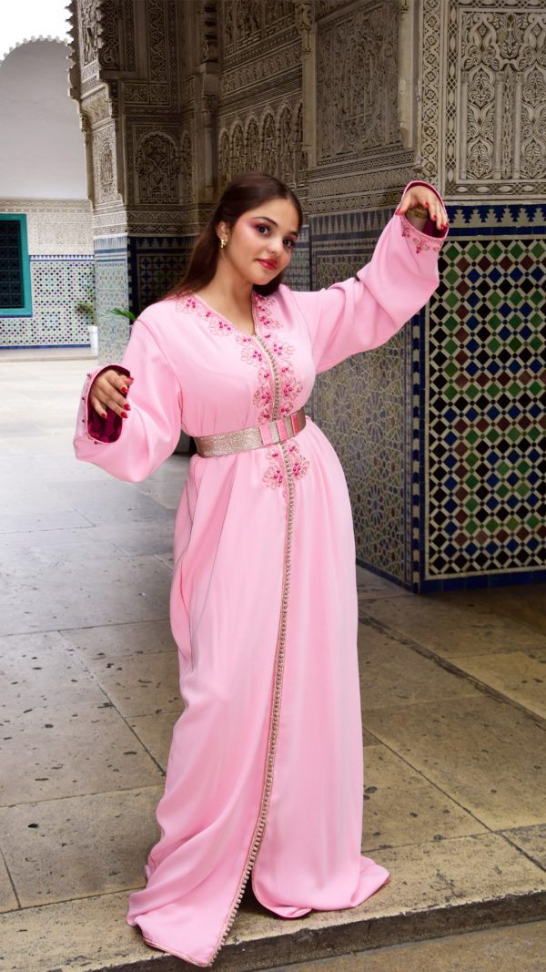 Kaftan - Moroccan Seamstress : Zwak Lamallam and Tanbat - Image 4